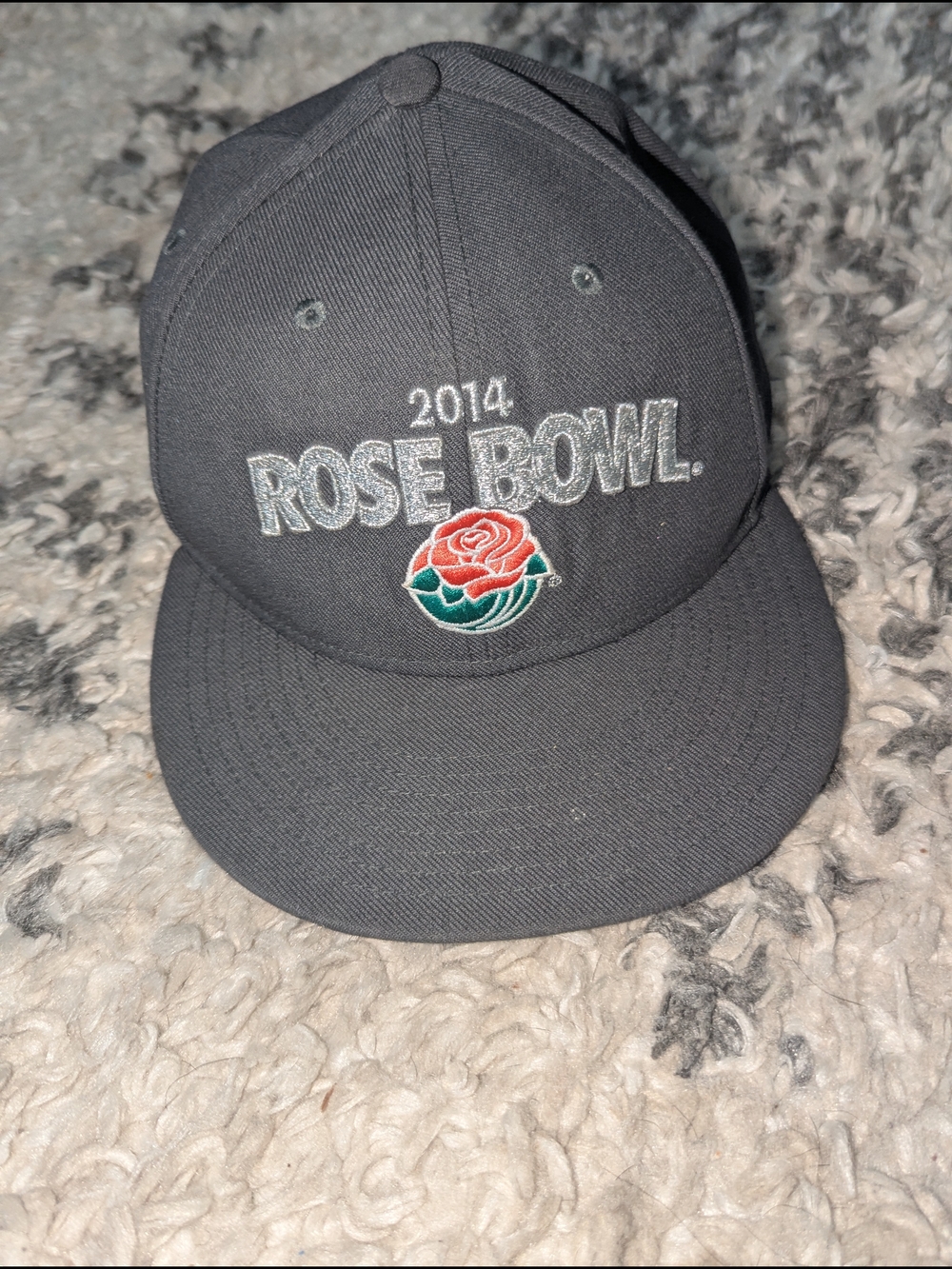 Nike 2014 Rose Bowl Gray Hat with Red & Green Rose Embroidery